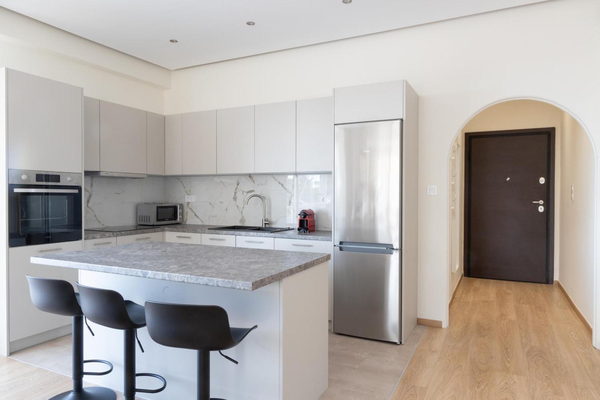 Luxurious 3-Bedroom Seaside Retreat Fully Renovated In 2025 Ateny Zewnętrze zdjęcie