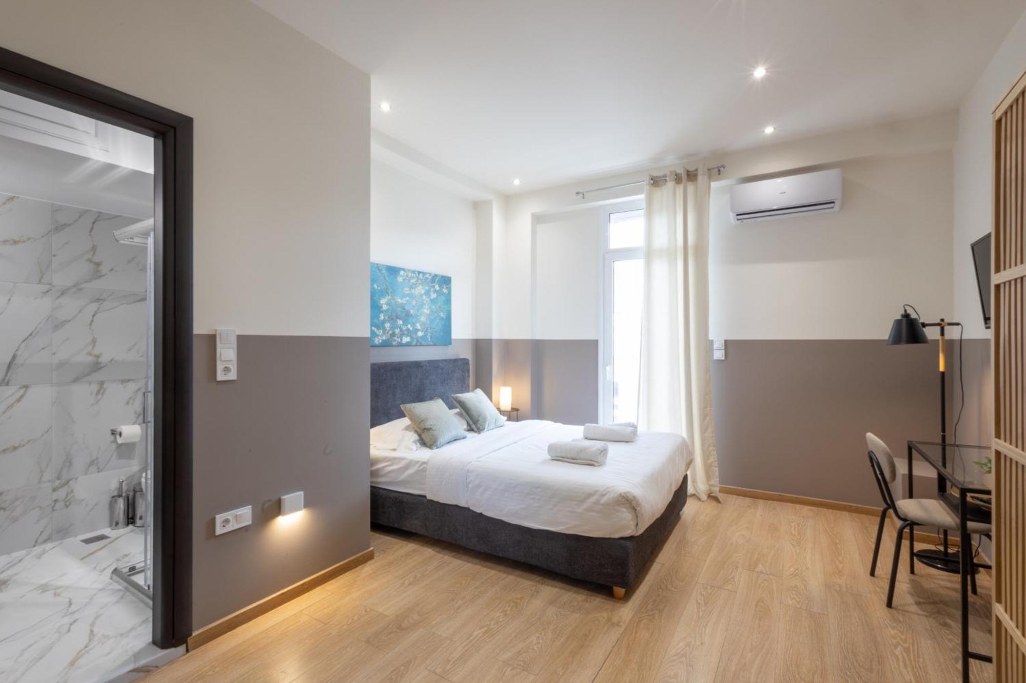 Luxurious 3-Bedroom Seaside Retreat Fully Renovated In 2025 Ateny Zewnętrze zdjęcie